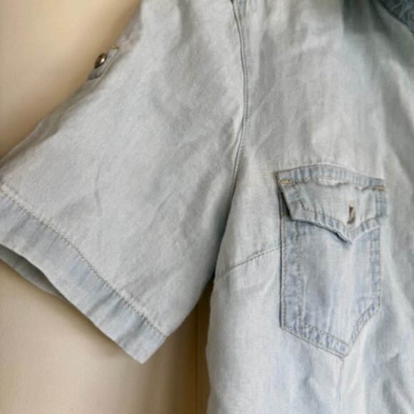 Short sleeves denim chemisier - Picture 2 of 4
